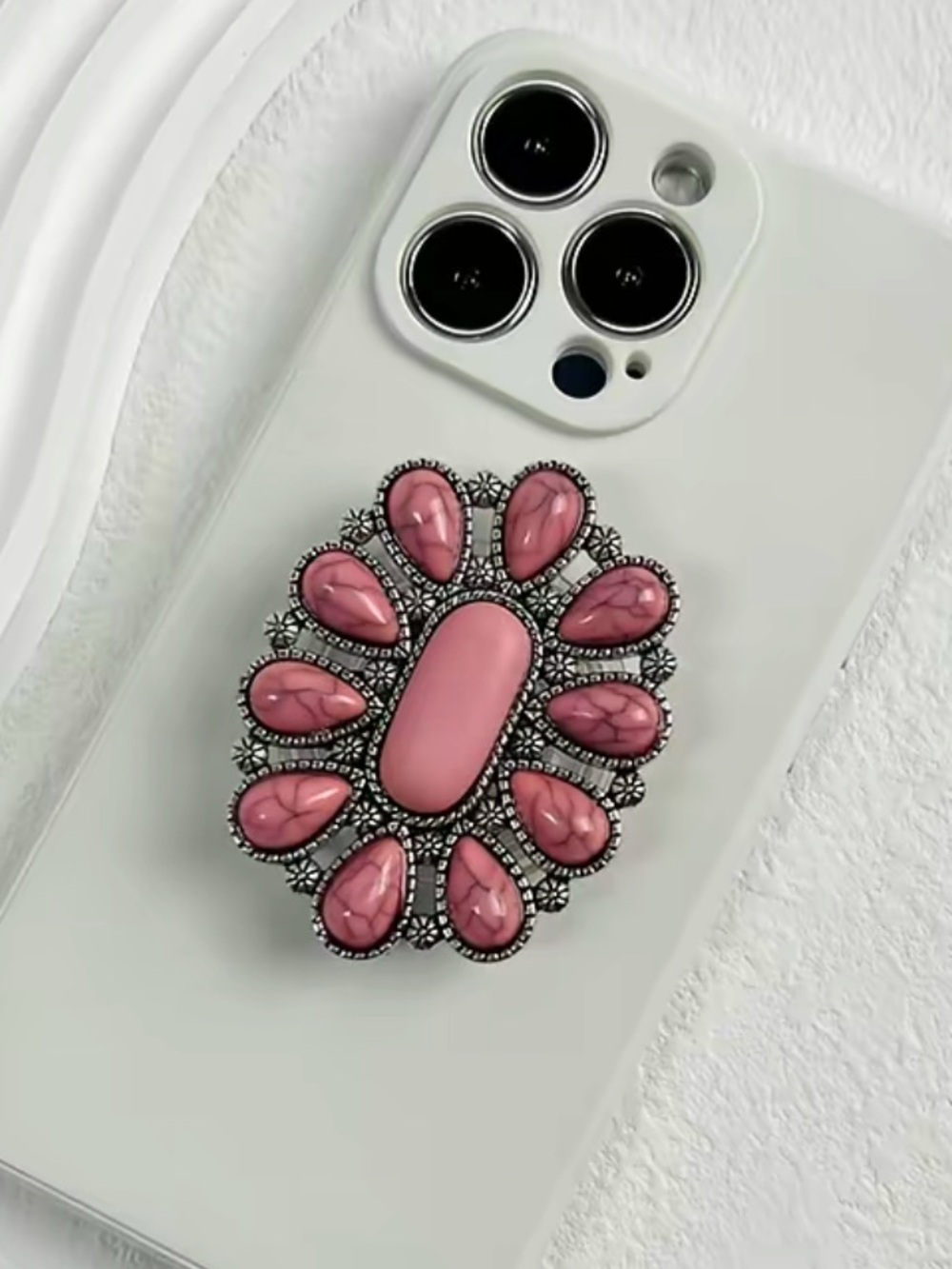 Pink Concho Popsocket MagSafe friendly